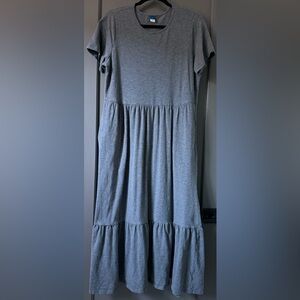 Old Navy Gray Tiered Maxi Dress